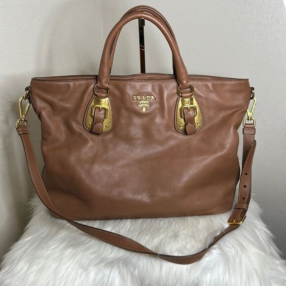 💯Authentic Prada Tote Bag-Two-way🍀 - Picture 1 of 15